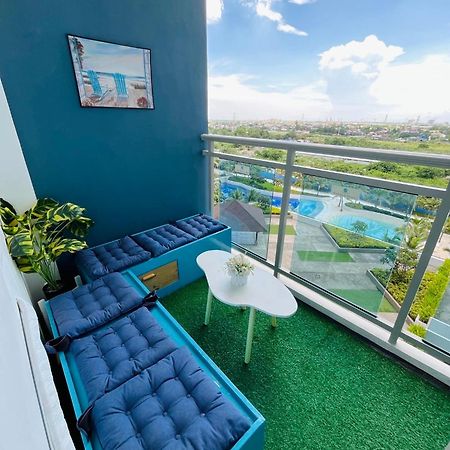 Beach Vibe Condo With Ps4, Mini Karaoke, Board Games In Azure North San Fernando  Exterior foto